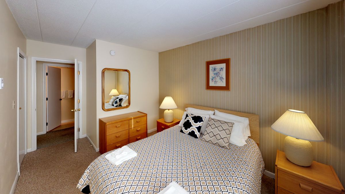 Picture of a Bedroom from one of our Killington, VT Rentals.